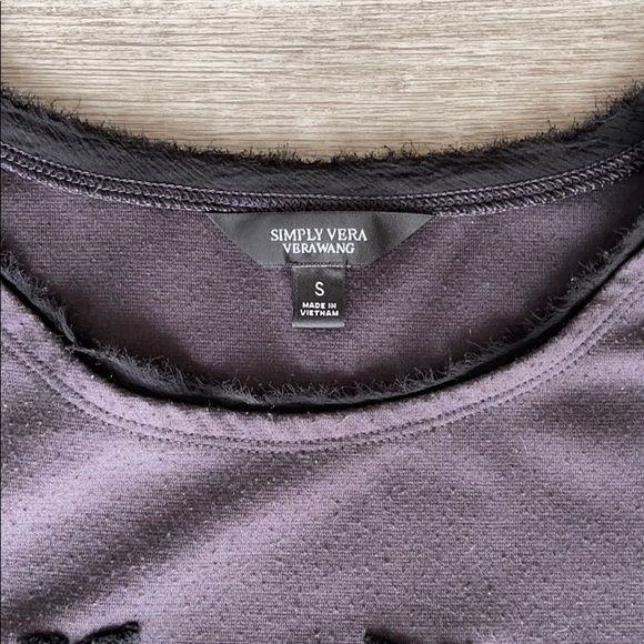 Simply Vera Vera Wang Sweatshirt - Picture 2 of 2